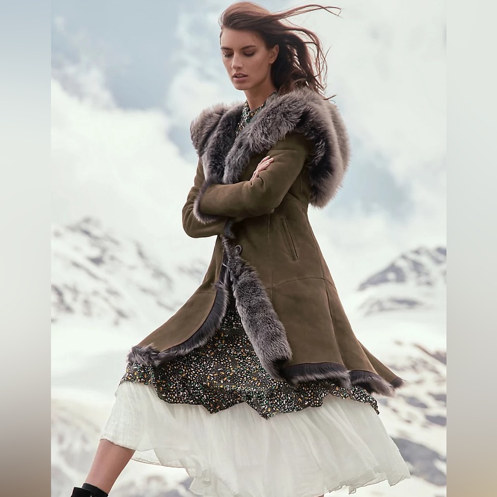 WOW! Overland Hooded Toscana Sheepskin Coat! Retail $1995 size Small
